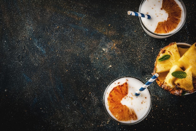 Comida y bebida india, cóctel Lassi de piña caramelizada