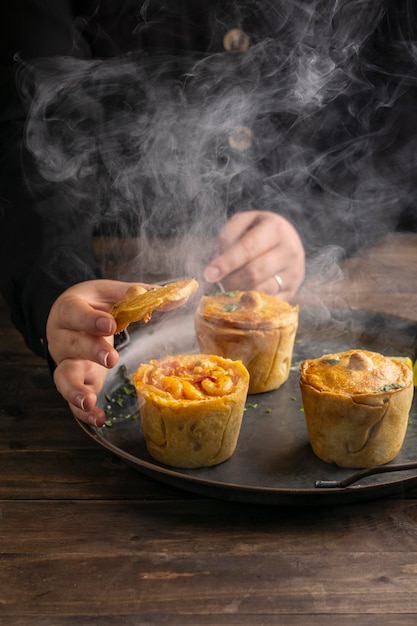 Foto comida brasileira close-up com fumaça