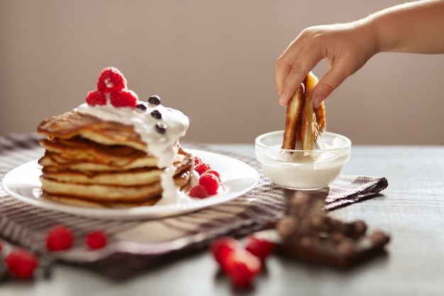 Comida casera, concepto de desayuno de campo.