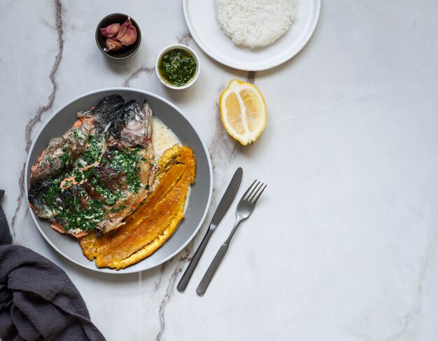 Comida colombiana y mexicana, venezuela, trucha de río