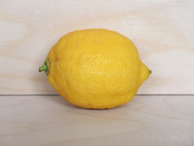 Comida de frutas de limão