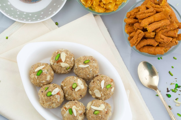 Comida Doce Tradicional Indiana Urad Dal Laddu