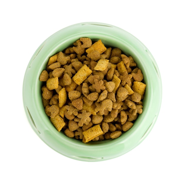 Foto comida para gatos en un tazón
