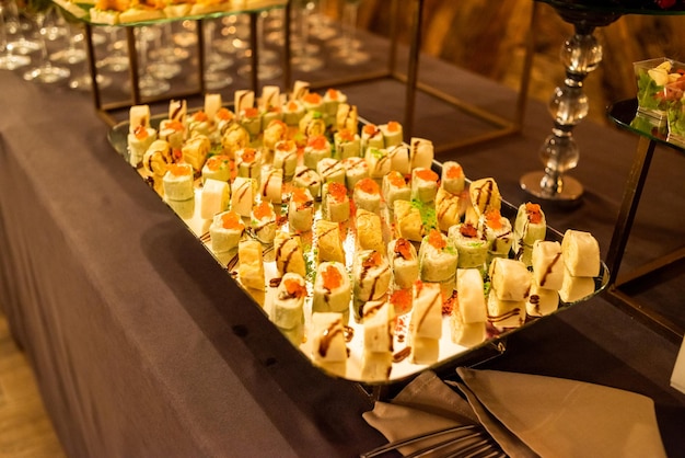 Comida sabrosa en la recepción de la boda