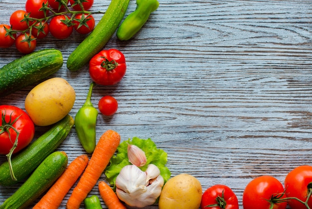 Comida saudável e cópia espaço, legumes frescos