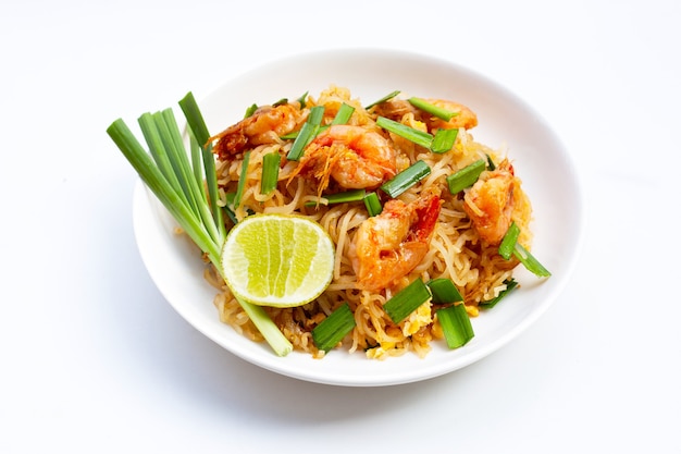 Comida tailandesa, macarrão de arroz frito (Pad Thai)