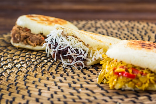 Comida típica venezolana, Arepa