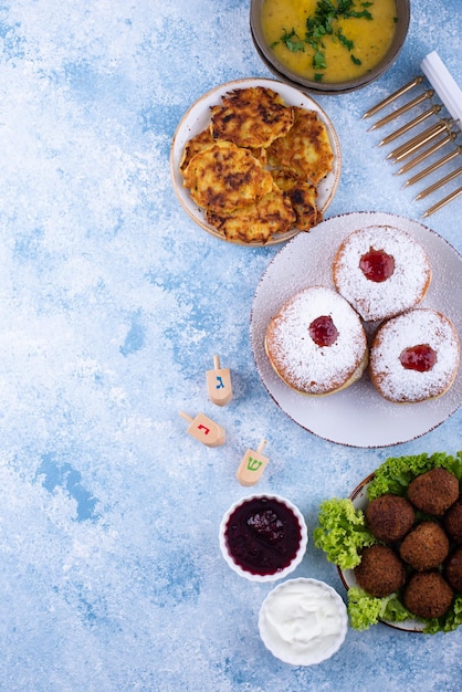 Comida tradicional de Hanukkah de feriado judaico