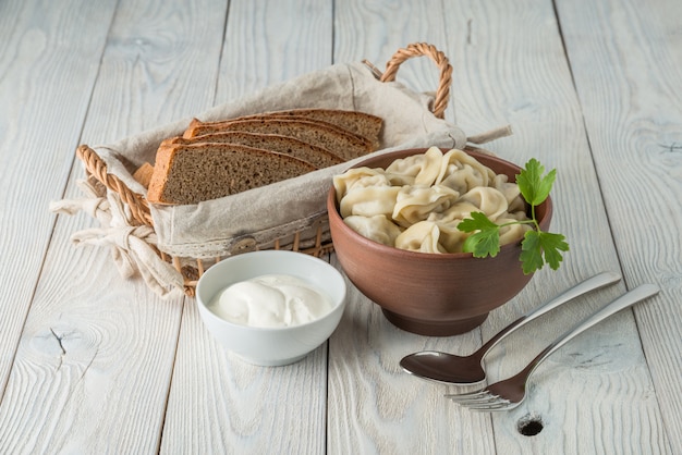 Comida tradicional rusa pelmeni