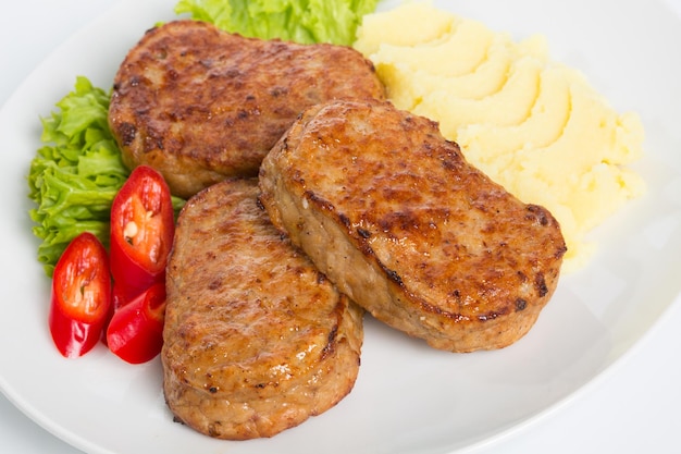 Comida turca Kofte o Kofta Albóndigas picantes Kebab o Kebap