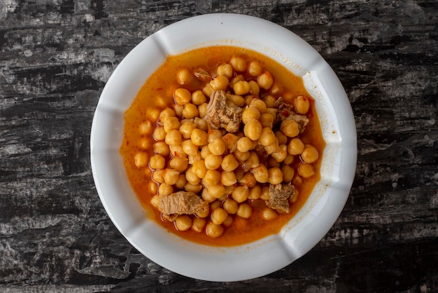 Comidas tradicionales deliciosas turcas Comida turca Garbanzos con carne Nombre turco Etli nohut