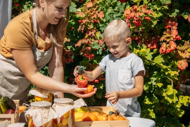 Cómo almacenar y conservar las verduras durante mucho tiempo enlatadas y conservar las verduras del jardín feliz