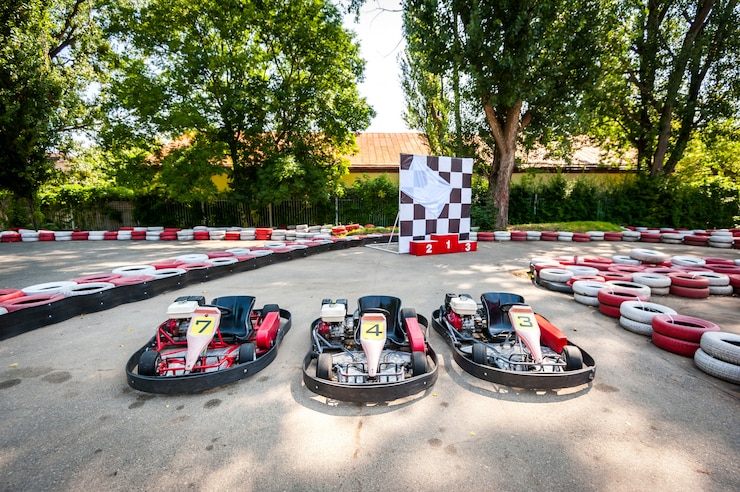 Foto competição de esporte de corrida de velocidade de kart