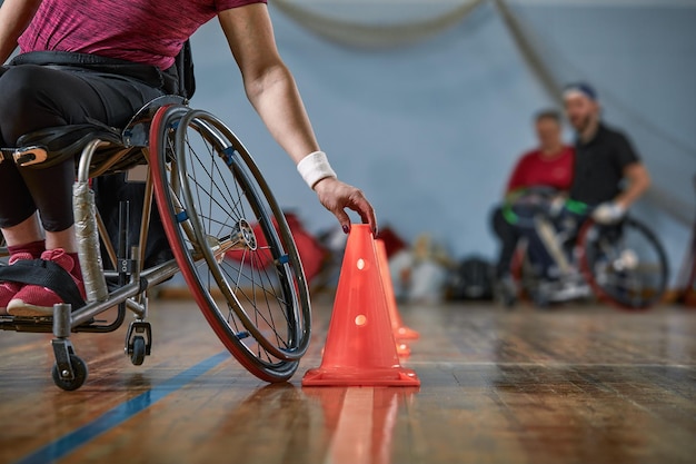 Competiciones de personas en silla de ruedas en el sport holl