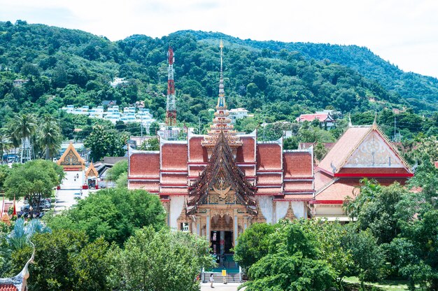 El complejo del templo de Wat Chalong en Phuket, Tailandia