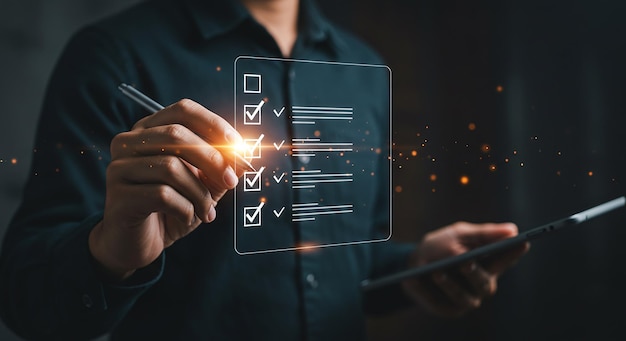 Completar tareas y alcanzar objetivos utilizando una lista de comprobación digital