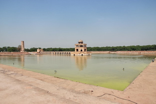 Complexo Hiran Minar em Sheikhupura perto de Lahore, Paquistão