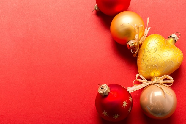 Composição de Natal ou ano novo com decorações festivas