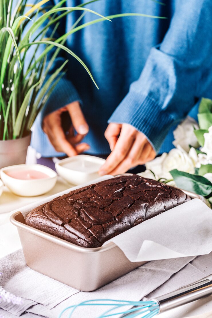 Foto composição do delicioso bolo de pão de chocolate