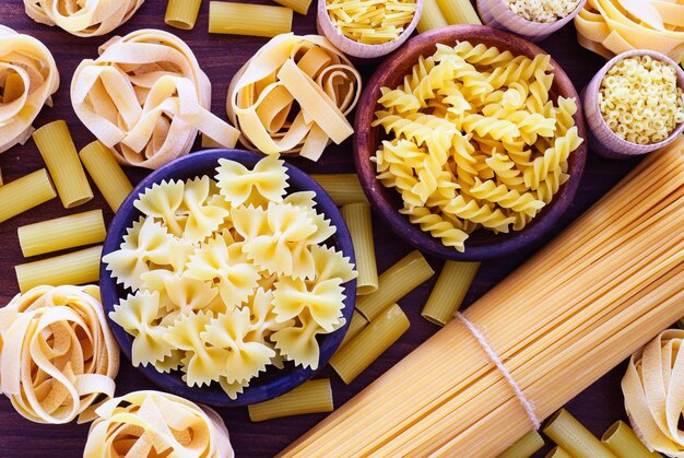 Composición de diferentes tipos de pasta.