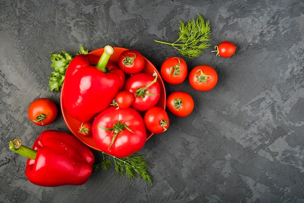 Composición flat lay de verduras sanas