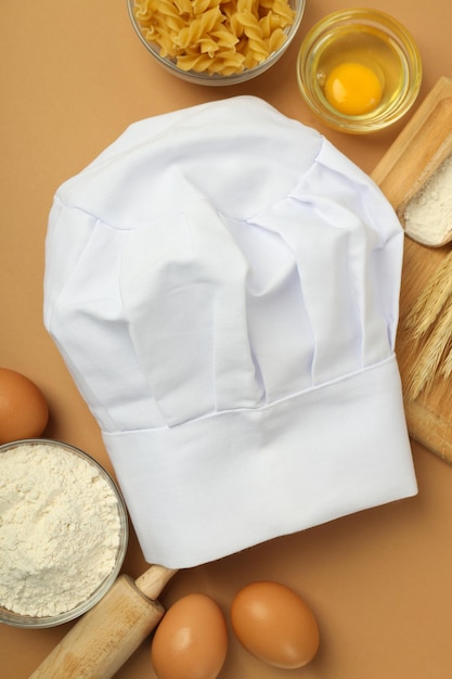 Composición con sombrero de chef para el concepto de vista superior de cocina