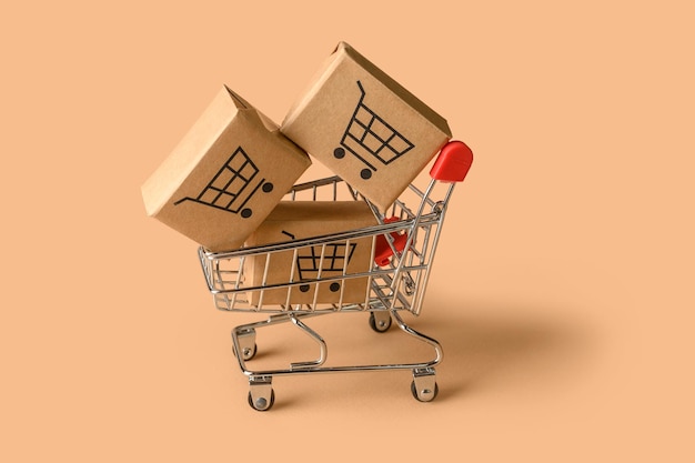 Compra e venda online de produtos na loja. Conceito de loja online. Fechar-se.