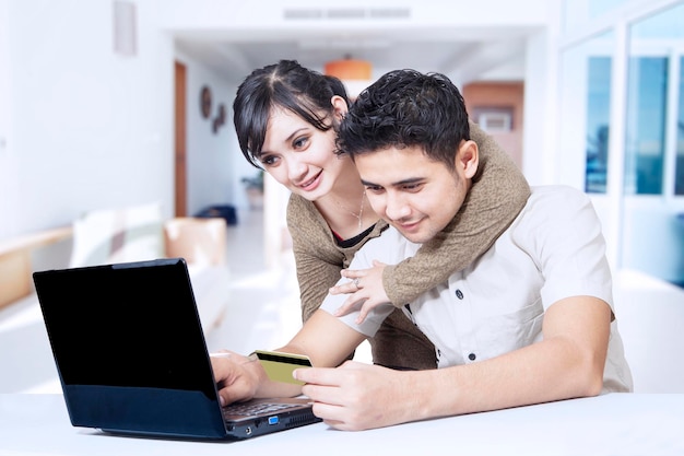 Compras en línea para parejas