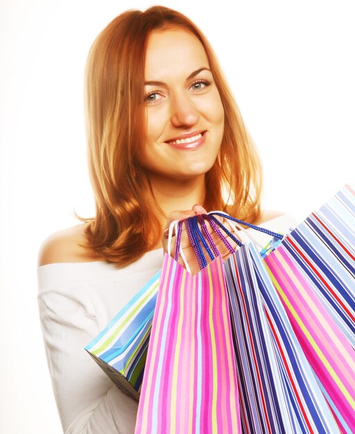 Compras mujer sonriendo