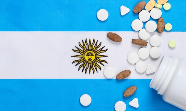 Comprimidos com a bandeira da argentina.