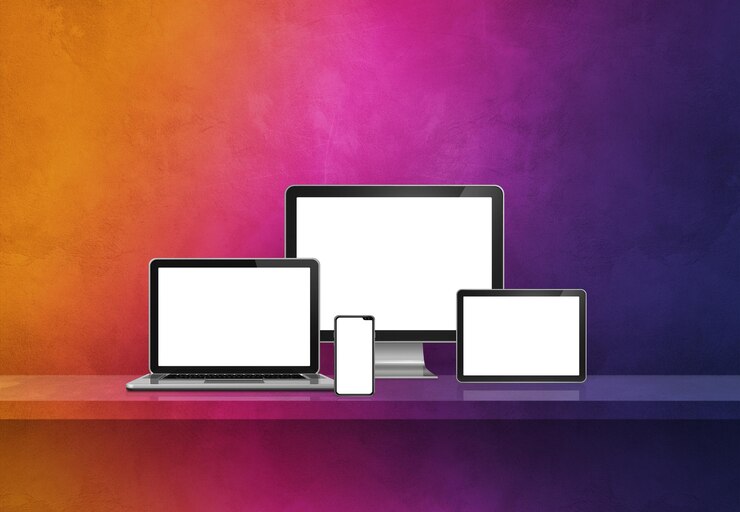 Foto computadora, computadora portátil, teléfono móvil y tableta digital - pancarta de estante de pared de arco iris. ilustración 3d