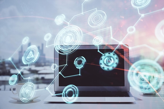 Computadora en el escritorio con holograma de red social Doble exposición Concepto de conexiones internacionales de personas