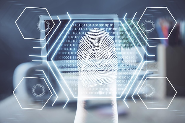Computadora de escritorio en la oficina con dibujo de huellas dactilares Doble exposición Concepto de seguridad de datos comerciales