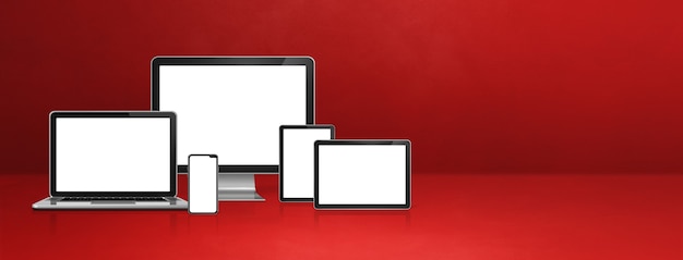 Computadora, laptop, teléfono móvil y tableta digital - banner de escritorio de oficina rojo. Ilustración 3D