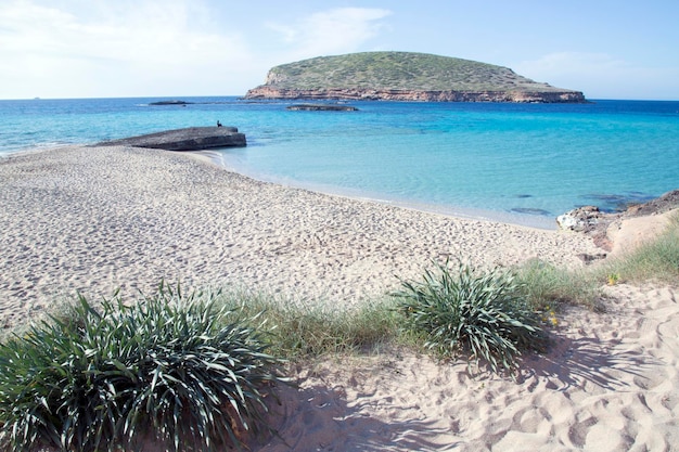 Comte Playas e Isla en Ibiza España