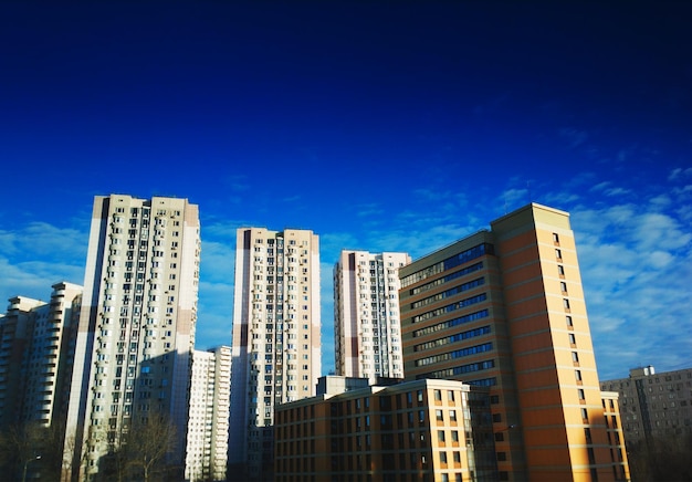 Comunidade residencial no fundo da arquitetura da cidade