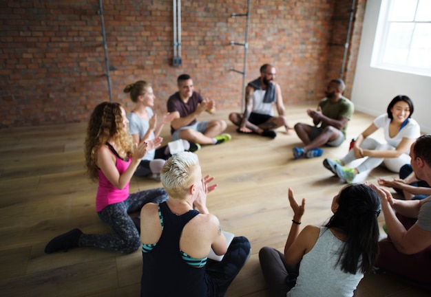 Foto conceito de aula de ioga