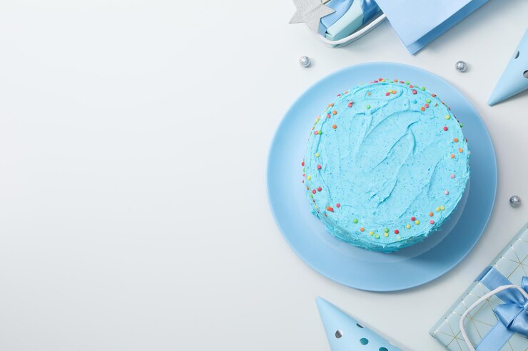 Foto conceito de bolo de aniversário de férias de feliz aniversário