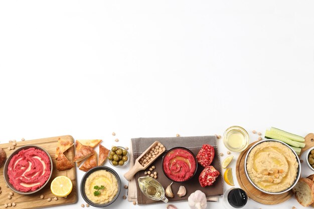 Conceito de comida saborosa com espaço de hummus para texto