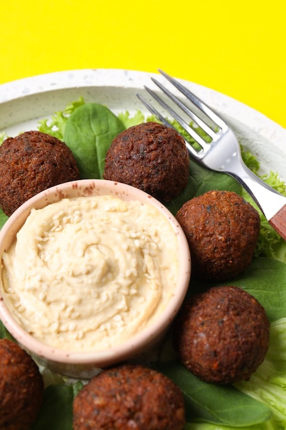 Conceito de comida vegetariana falafel saborosas bolas de falafel