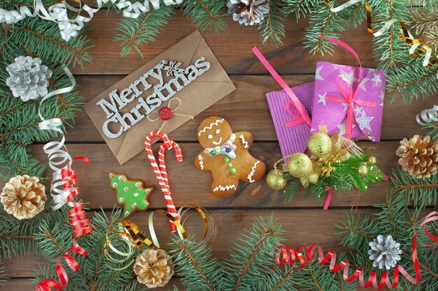 Conceito de Feliz Natal com presentes e decorações de Natal