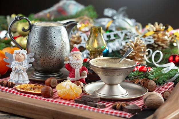 Conceito de Feliz Natal com presentes e decorações de Natal
