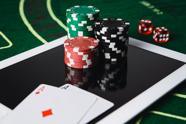 Conceito de jogo de poker online