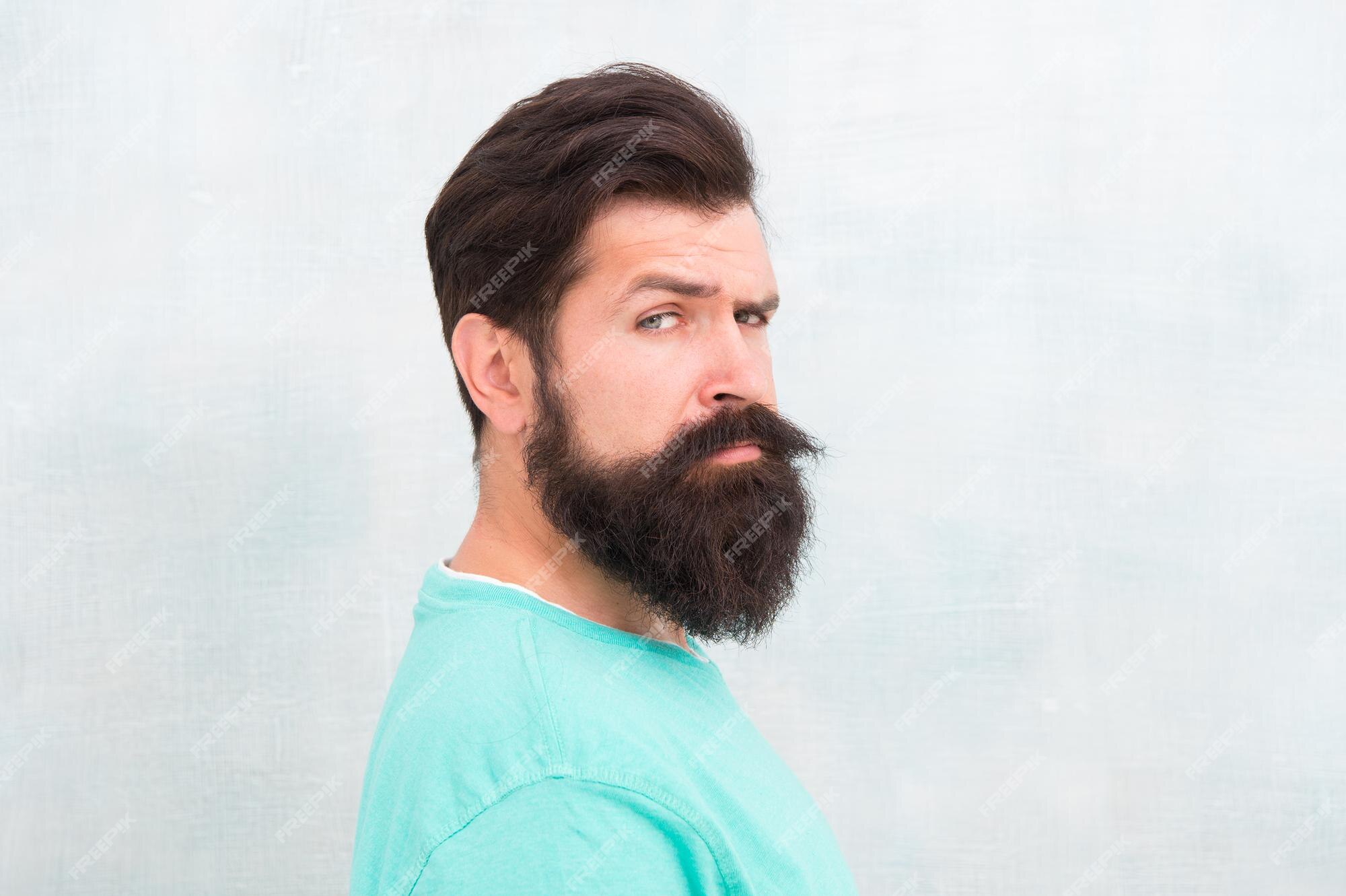 Bonito Homem Barbudo Hipster Com Corte De Cabelo Elegante E Barba