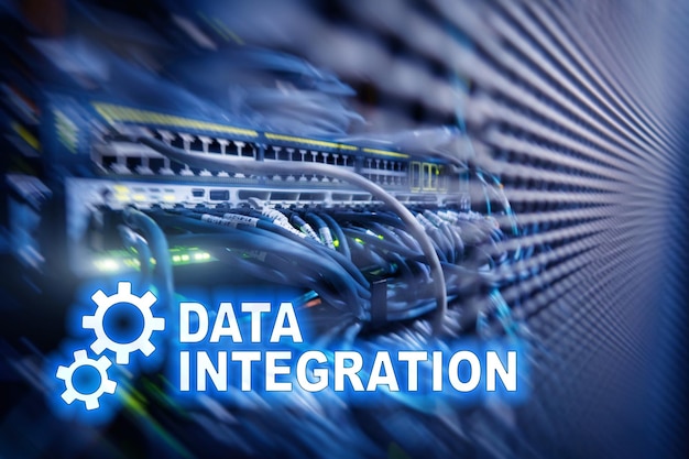 Conceito de tecnologia da informação de integração de dados no fundo da sala do servidor