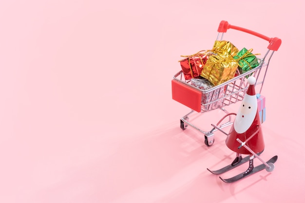 Conceito de temporada de compras de Natal em liquidação anual