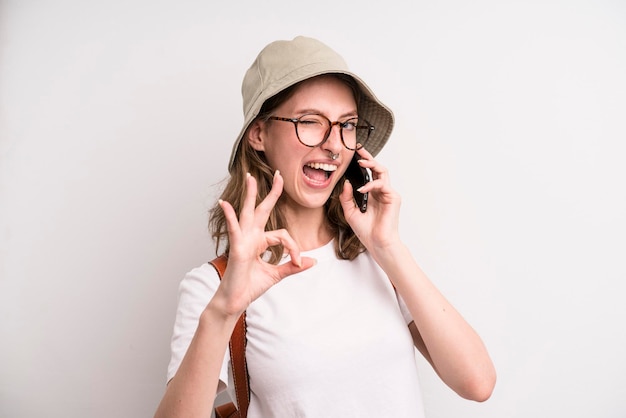 Conceito de turista de menina adolescente