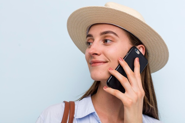 Conceito de verão de mulher bonita adulta jovem