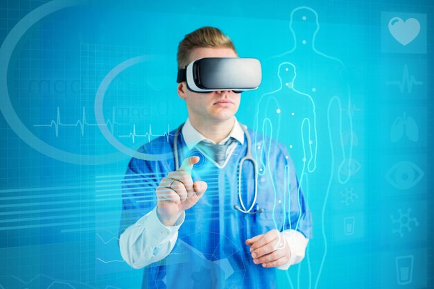 Conceito futurista de médico usando óculos de realidade virtual com tecnologia futura