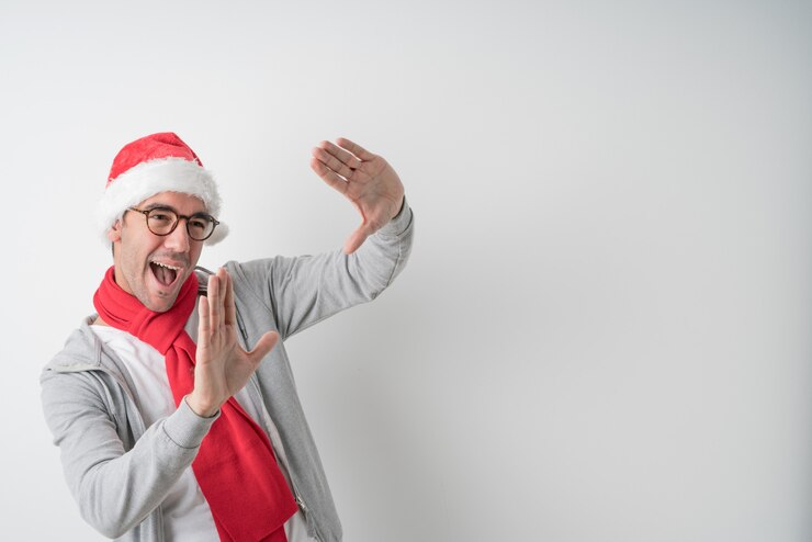 Foto conceitos de natal - jovem gesticulando